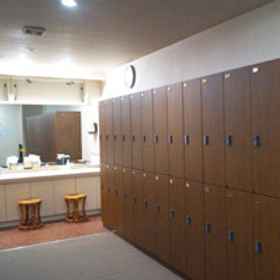 Capsule Hotel Kobe Sannomiya - Dành cho nam 1, Khách sạn Ga Kobe Sannomiya