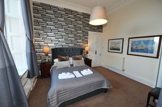 Lain-lain 4 Edinburgh Sixteen