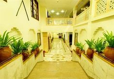Lobby 4 Holiday Inn Jaipur