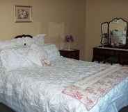 Bedroom 2 Annerleigh Luxury Bed & Breakfast