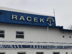 Khác 4 Botel Racek