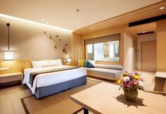 Bedroom 2 Bangsak Merlin Resort