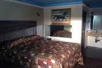 Bedroom Bronco Motel