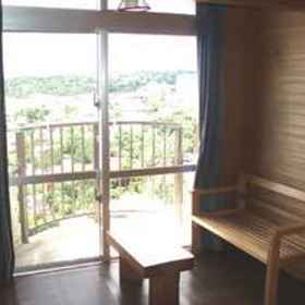 Nakahara Hotel1 , 飯店园比屋武御岳石门