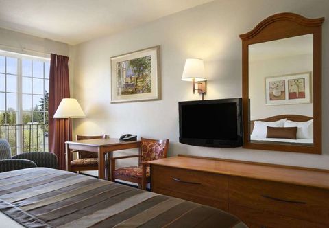 Others Ramada Suites Seatac Airport