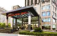 Fitness Center 4 Ramada Plaza Pudong South