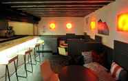 Bar, Cafe and Lounge 3 Hostal Equity Point London