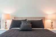 Lobi Life Suites - King West Loft