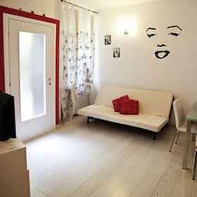 Loreto Apartment 1, โรงแรม & ที่พัก Istituto Neurologico Carlo Besta