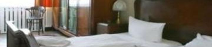 Bilik Tidur 3 Hotel-Pension Charlottenburg