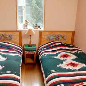 เพนชั่น ลา โปซาดา 1, โรงแรม & ที่พัก อิสึชิ