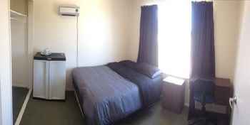 Bangunan Kiwi Group Accommodation - Gloucester