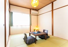 Others 3 5 minutes walk to Lake Biwa 10 minutes to the ski