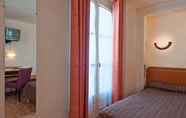 Lobi 5 Hotel Saint Quentin