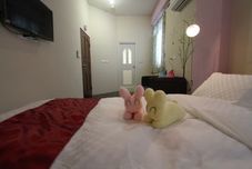 Bedroom La Casa Guest House