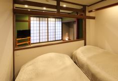 Others 6 Oyado Taketori Monogatari