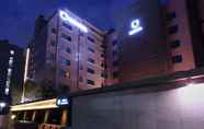 Others 4 E-HOTEL