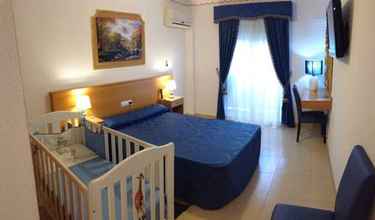 Kamar Tidur Hostal Residencial Rr