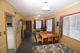 Bedroom Accommodation Fiordland Self Contained Cottages