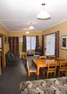 BEDROOM Accommodation Fiordland Self Contained Cottages