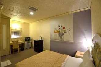 Bedroom 4 Hwa Mao Business Hotel