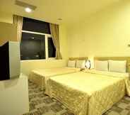 Bedroom 6 Hwa Mao Business Hotel