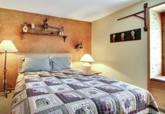 Bedroom 2 Flat Top 3