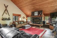 Common Space Flat Top 3