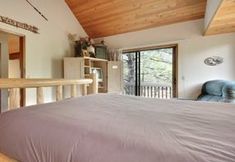 Bedroom 5 Flat Top 3