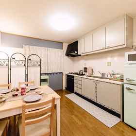 Ebisu nishi lender 1, Hotel Universiti Metropolitan Osaka I-site Namba