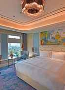 VIEW_ATTRACTIONS Radisson Blu Plaza Xing Guo Hotel Shanghai