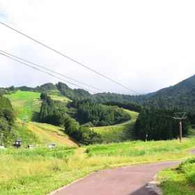 Guest House Shiroikiseki1 , 飯店黑部市