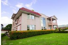 Exterior Breeze Star B&B