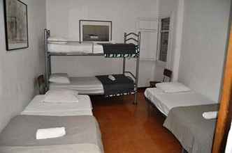 ห้องนอน 4 Budget Rooms With Sunny Terrace Hostel