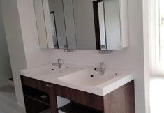 Others 2 Guesthouse Senba