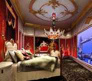Bedroom 6 Seine Taster Hotel