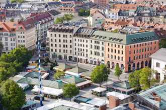 Kamar Tidur 4 Living Hotel Das Viktualienmarkt by Derag