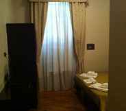 Toilet Kamar 3 B&B Vatican Vacation