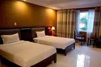 Luar Bangunan One World Hotel