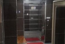 Lobby Hannahil Praise