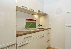 Bedroom 2 Getinberlin Am Kurfurstendamm Apartment