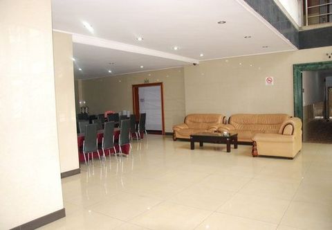 Lobby Shenjia Business Hotel