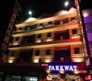 Phòng ngủ 4 Hotel Parkway Deluxe