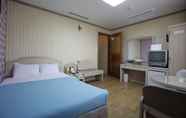 Others 4 Geoje Tourist Hotel