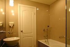 In-room Bathroom Kaibo Express Jia Hao