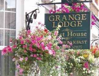 อื่นๆ 2 Grange Lodge