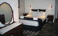 Bedroom 3 Albany Fairview Heights Bed & Breakfast