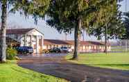 Kamar Tidur 6 Econo Lodge Newton Falls