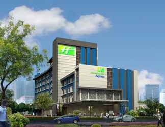 ล็อบบี้ 2 Holiday Inn Express Jakarta Cikini