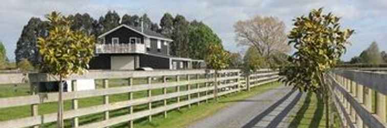 Exterior Prairies Grange Bed & Breakfast